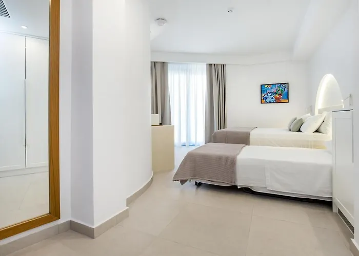 Euphoria Boutique Hotel 3*