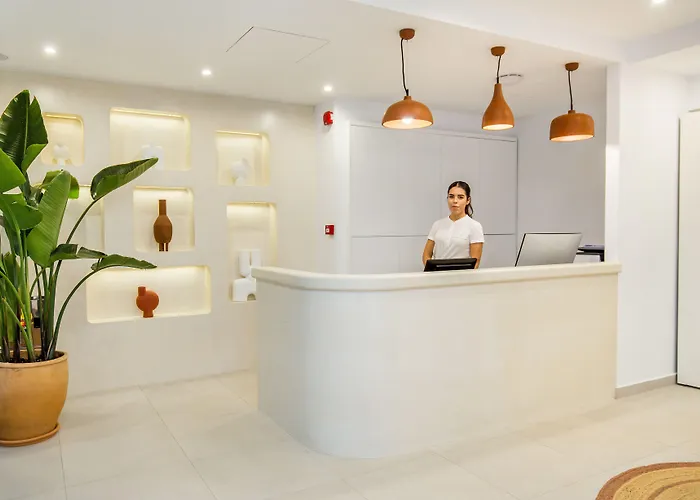 Отель Euphoria Boutique 3*